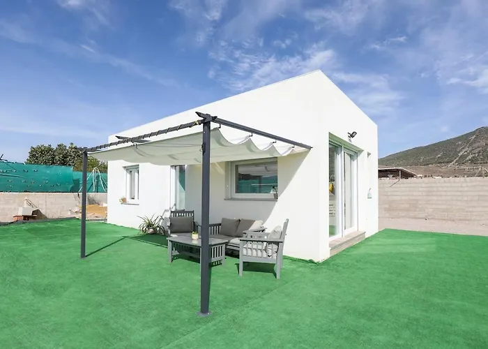 Eya House