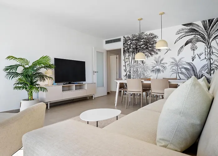 Hauzify I Apartaments Coral