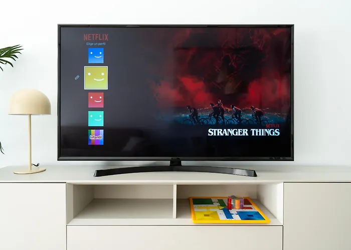 Hauzify I Apartaments Coral