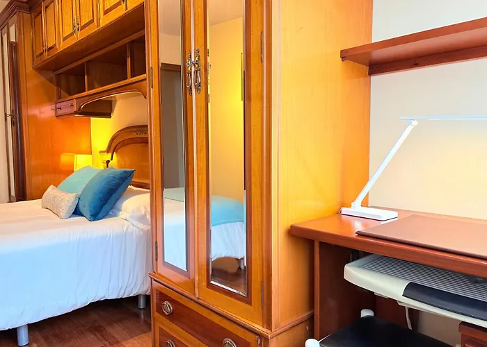 Casa Campelo - APTO Playa de Rodeira Cangas, Garaje y WiFi gratis