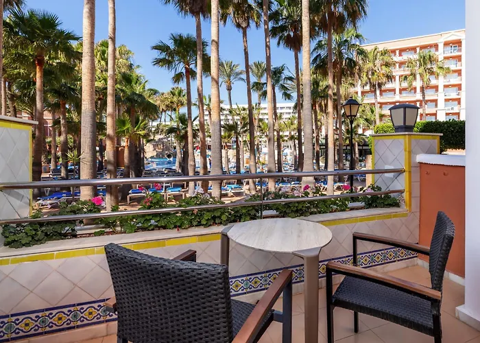 Playacapricho Hotel