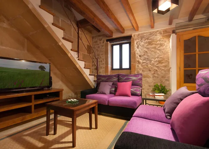 Casa Aina, 15