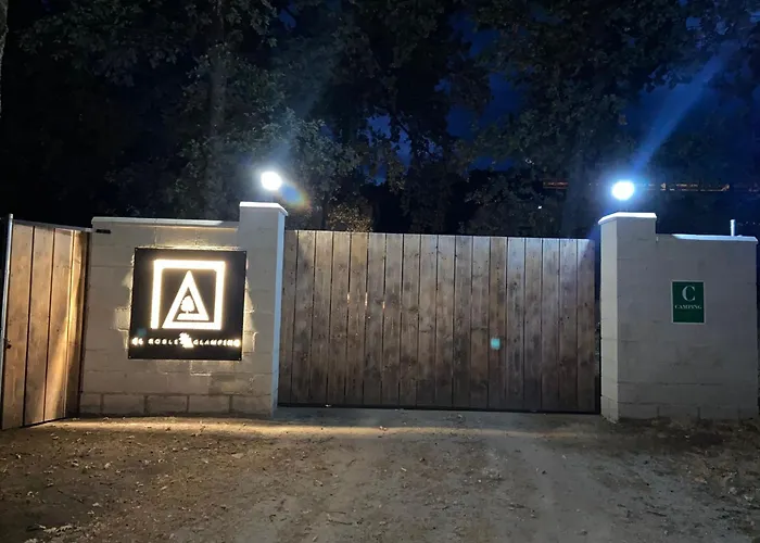 El Roble Glamping - Cabana Alpina Familiar