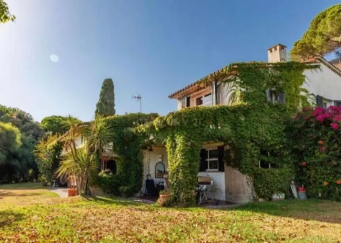 Villa lujo con Piscina 20 m, Barbacoa y Vistas al Mar en Maresme cerca de Barcelona