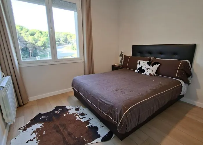 Apartment Beach Front Sant Pol