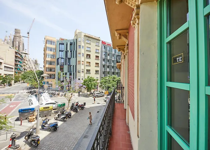Apart-Suites Hostemplo