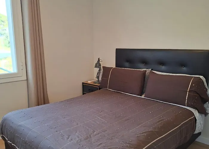 Apartment Beach Front Sant Pol