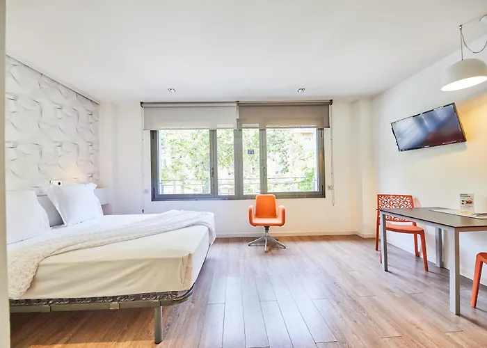 Apart-Suites Hostemplo
