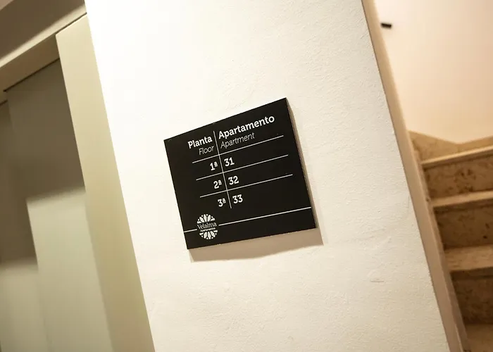 VELALMA-CERON Edificio exclusivo de apartamentos turisticos en Centro histórico-JAEN