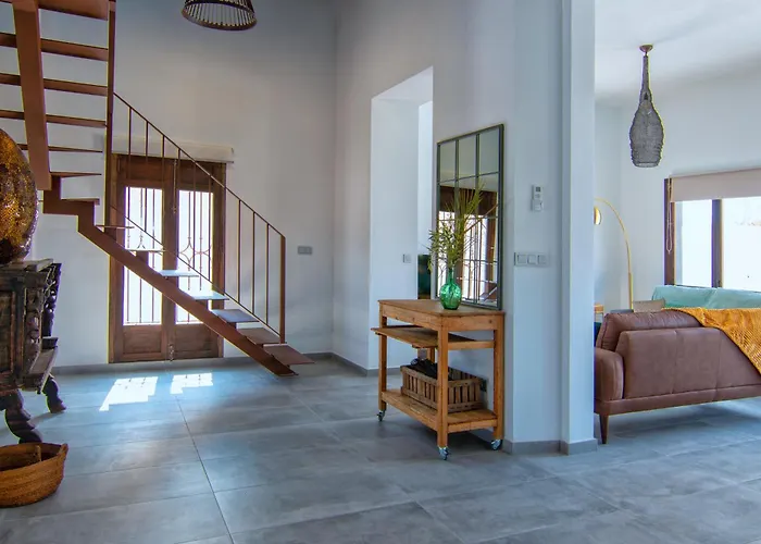 La Casa Gris Boutique Home