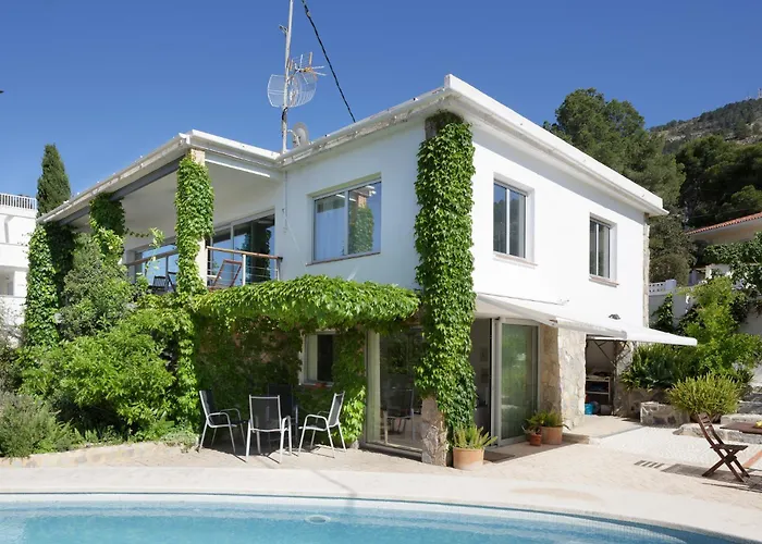 Villa In Albir