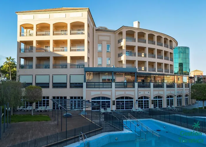 Apartamento Moderno En Resort De 4 Estrellas Ama
