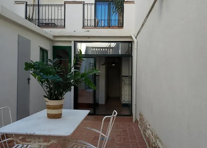 Casa Bella, Your Catalan Home Between The Sea And Barcelona