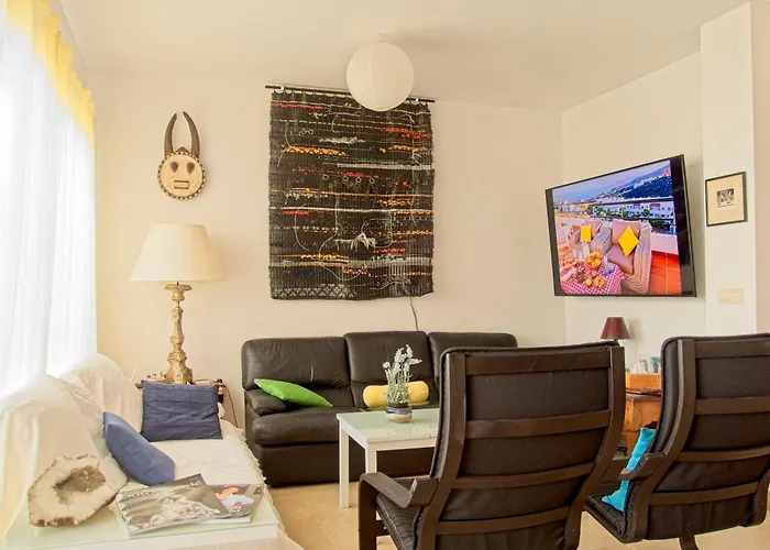 Blue Ark, Villa Vue Mer Avec Piscine, Ideale En Famille Face A Gibraltar