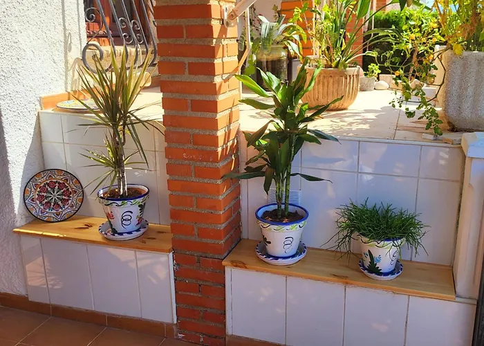 La Casita Denia, Charming 2Br Townhouse With Shared Pool, 1Km To Beach