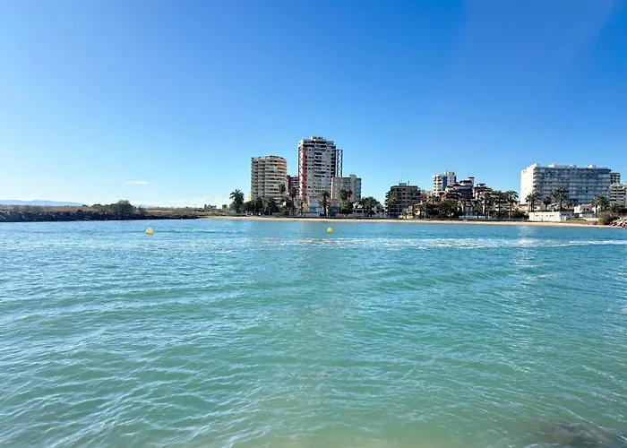 Escápate al Sol Apartamento con Piscina y Playa Cercana