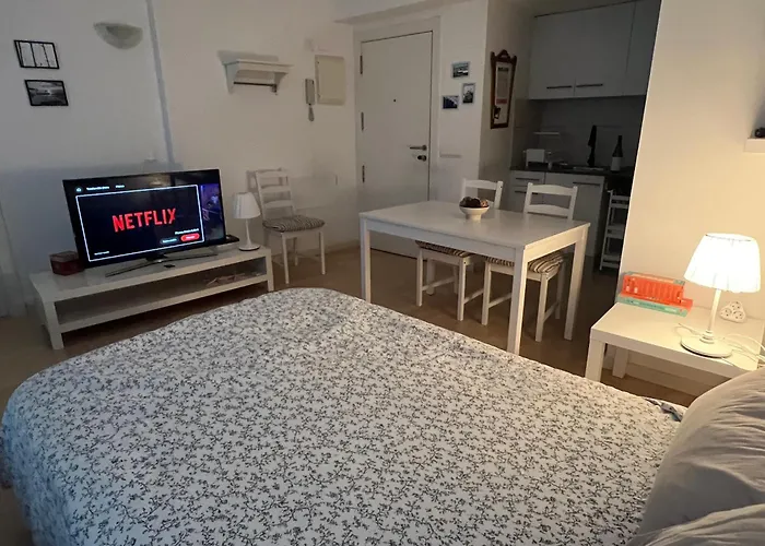 Apartamento Luminoso Con Parking A 250 M De Playa Y Centro