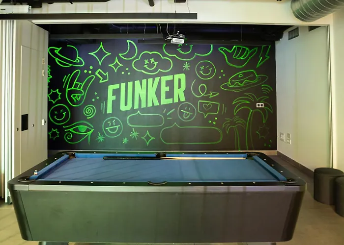 Funker Hostel