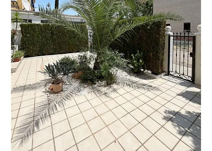 Art House 3Br Private Pool