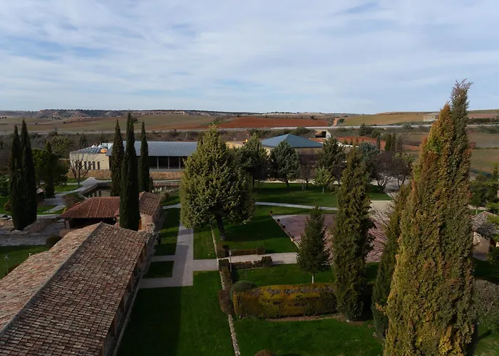 Los Claustros De Ayllon