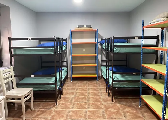 Albergue La Fuente Casa de Austria , SOLO PEREGRINOS