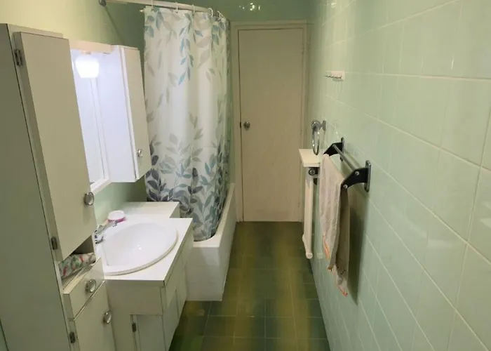 Private Room San Fermin-Short Walking Distance To The Center
