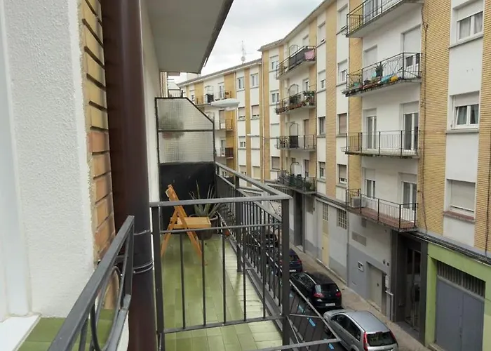 Private Room San Fermin-Short Walking Distance To The Center