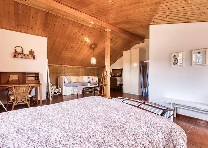 Chalet a 45min de Madrid ideal para familias hasta 12 personas