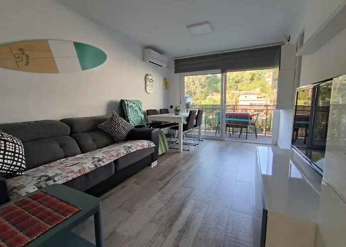 Oasis In Santa Susanna, Amazing Apartment With Pool
