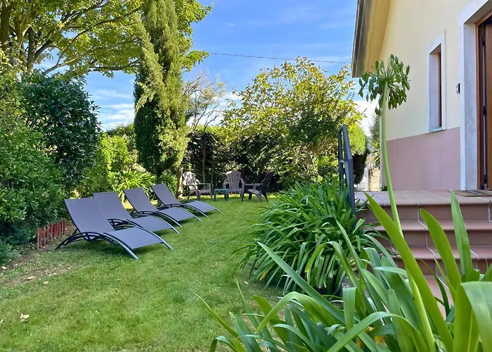 Chalet con Jardin en Cantabria