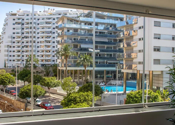 Cala Finestrat - Apartamento con piscina y parking