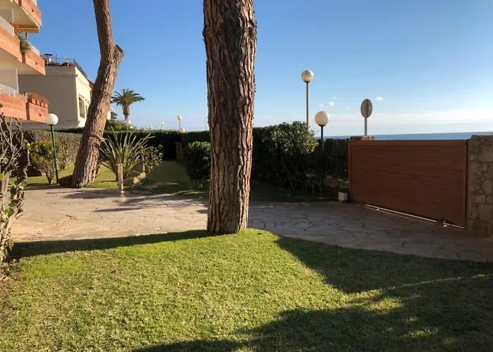 Apartment Wohnung An Der Strandpromenade By Interhome