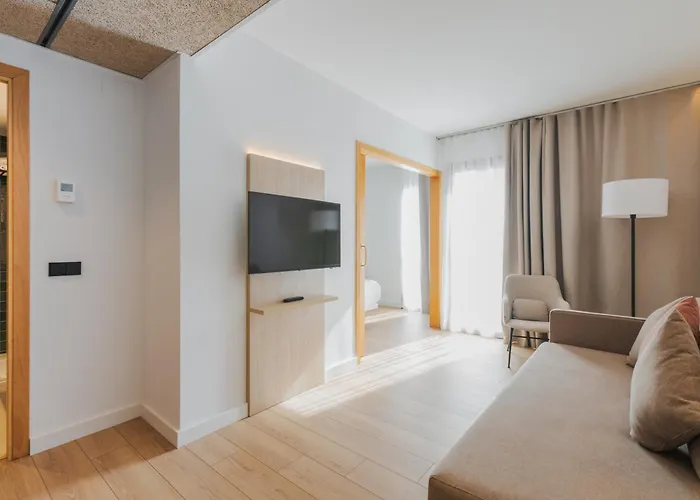 Nm Suites By Escampa Hotels