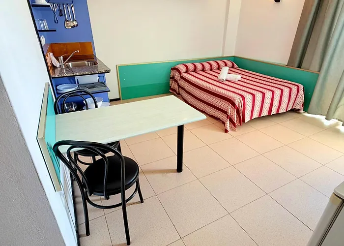 Apartments Lloret Sun