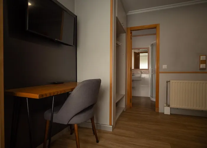 Hostal Bríos