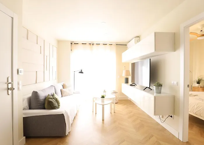 Encantador apartamento junto al Mediterraneo by Hometels