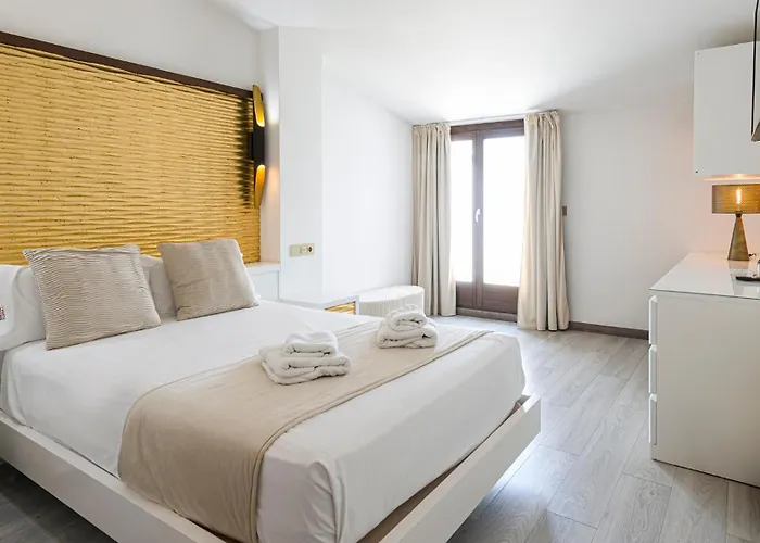 Hotel Fuente Redonda Luxury