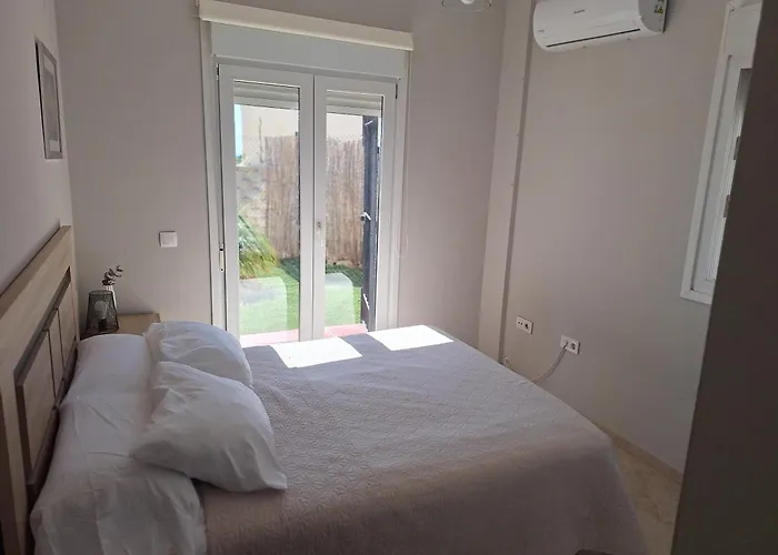 Apartamento con jardin