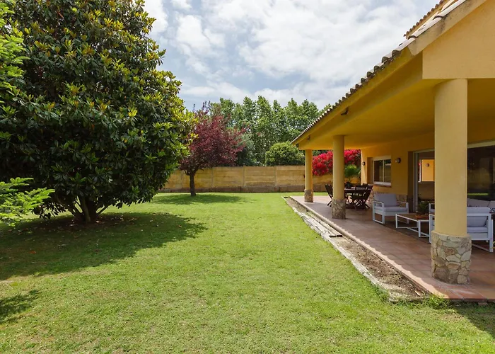 Casa con jardín próxima a Barcelona