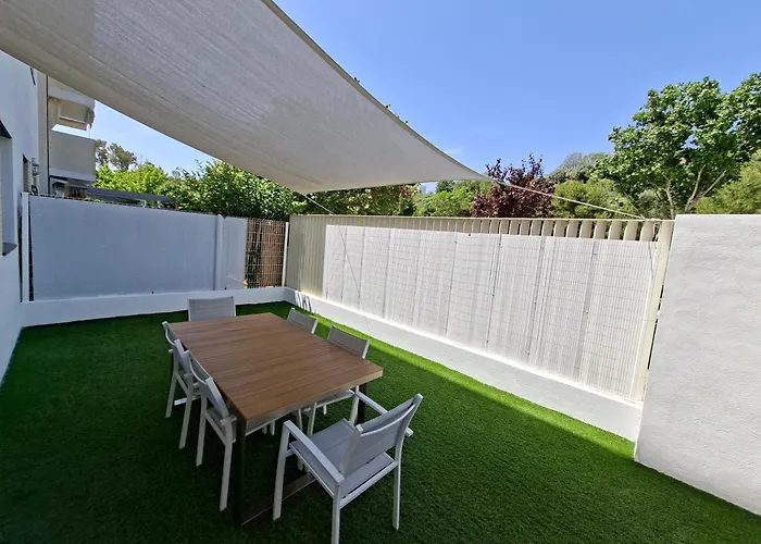 Green Simon, piso nuevo con piscina 2024