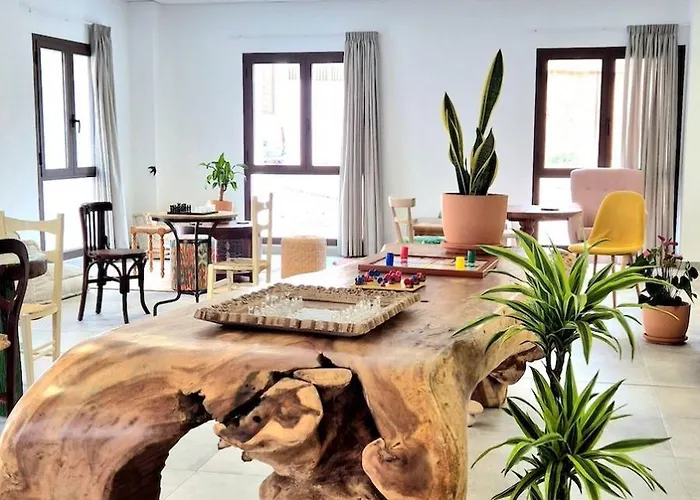 Onda-Ribesalbes Hostel & Suites