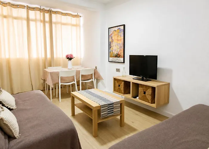 Apartamento con Piscina 6 personas Playa de Regla