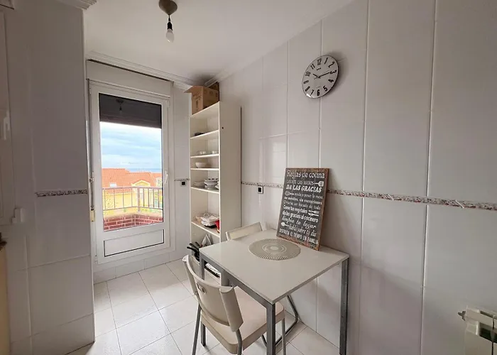 Coqueto apartamento en Liencres by Just Room