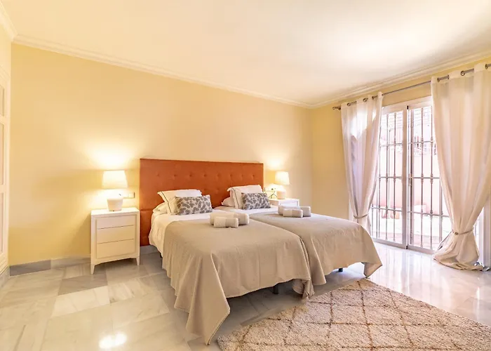 Golf Valley 3Br With Sea Views 184 Sqm
