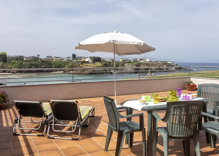 Apartamentos Turísticos Playa de Tapia