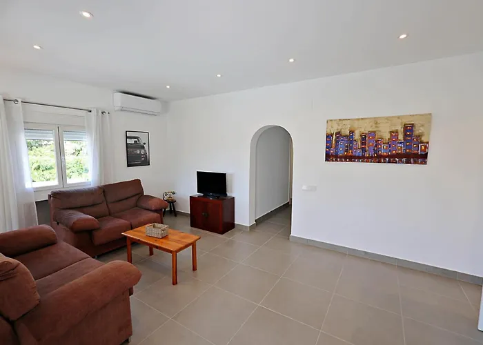 Miquel - Pretty Holiday Property With Garden And Private Pool In Moraira
