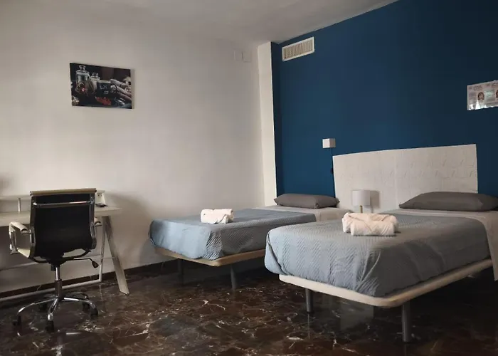 Piso compartido Delyrent, Reja
