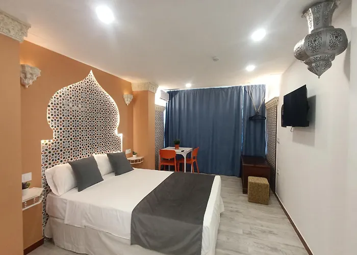 Al-Andalus house A 9 min en metro del centro de Sevilla
