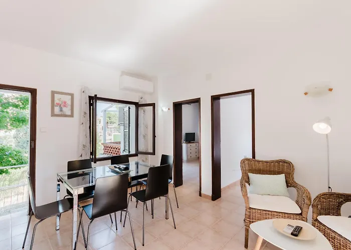 Holiday Home Marina 9
