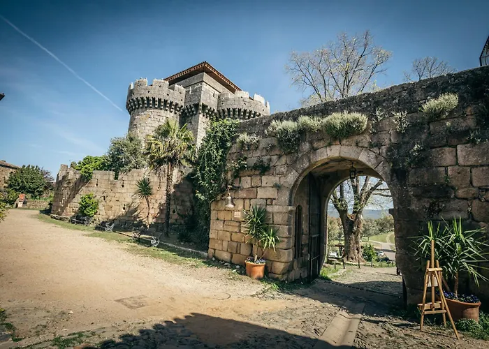 San Blas, Alojamiento Rural-Vía de la Plata , Cáparra-Plasencia